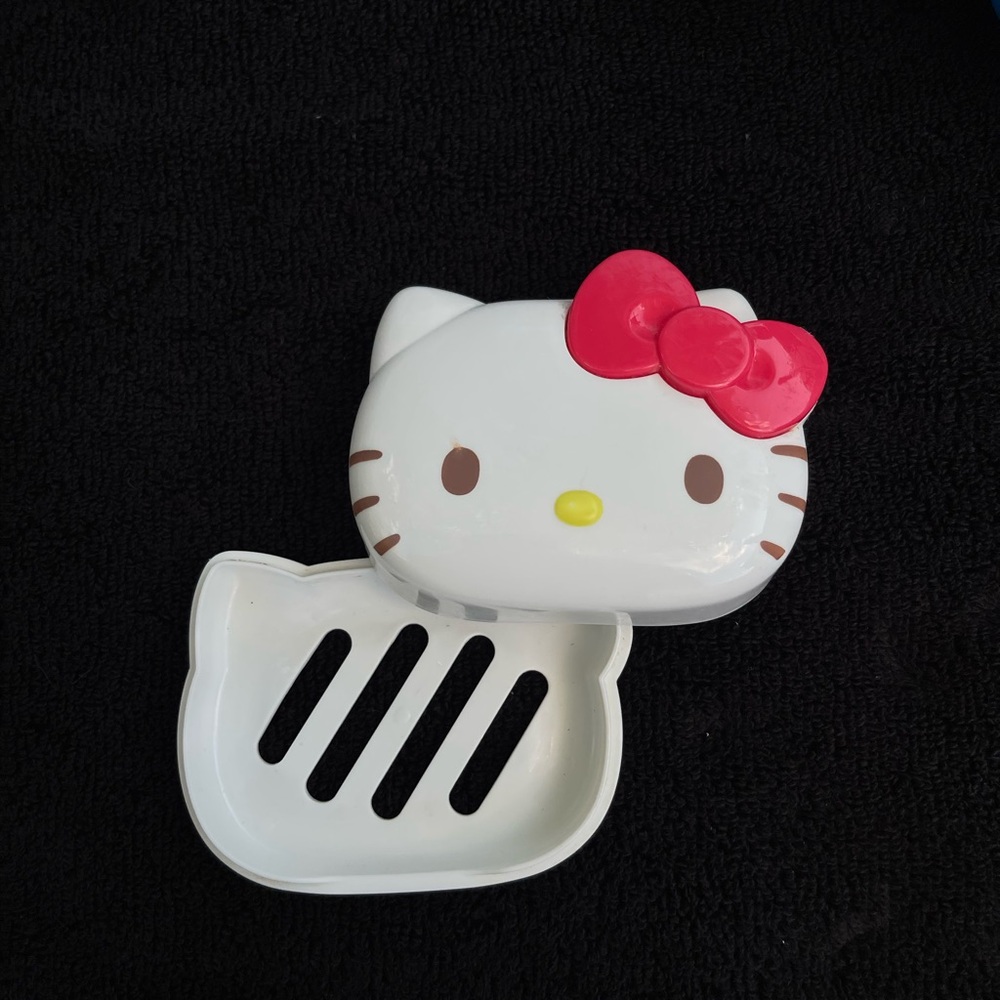 Hello Kitty Soap Dish with Pink Bow